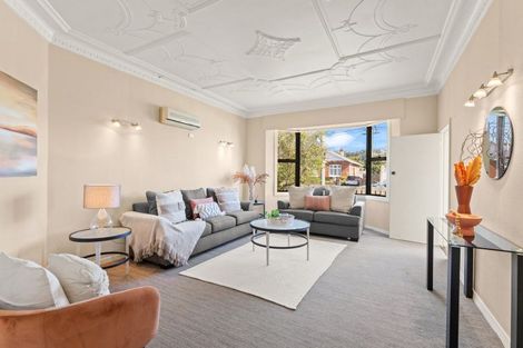 Photo of property in 267 Macandrew Road, Forbury, Dunedin, 9012