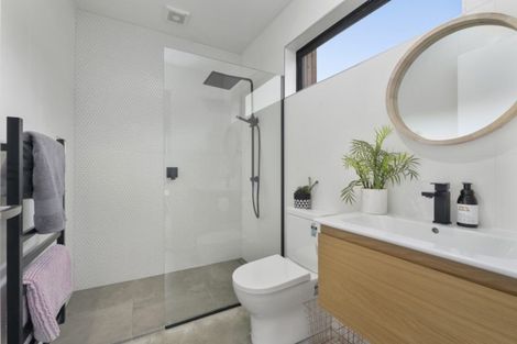 Photo of property in 18 Sandford Terrace, Lower Shotover, Queenstown, 9304