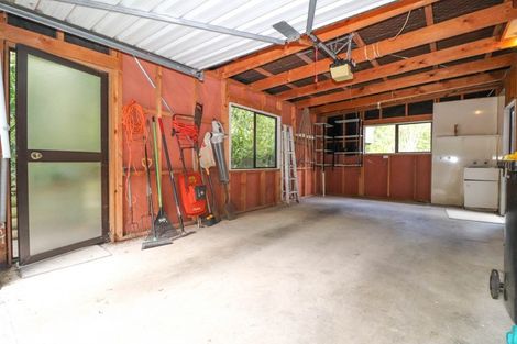 Photo of property in 12 Adams Road, Thornton Bay, Thames, 3575