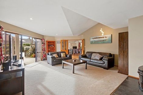Photo of property in 10 Tucson Place, Burwood, Christchurch, 8061