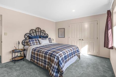 Photo of property in 18 Gilligan Close, College Estate, Whanganui, 4500