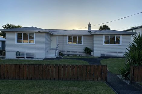 Photo of property in 63 Wallath Road, Westown, New Plymouth, 4310