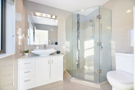 Photo of property in 31 Syrah Crescent, Ranui, Auckland, 0612