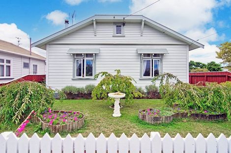 Photo of property in 86 Villa Street, Masterton, 5810