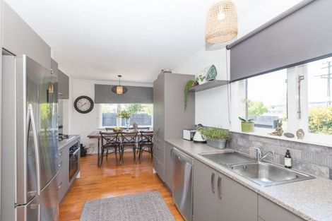 Photo of property in 24 Macdonald Road, Glenview, Hamilton, 3206