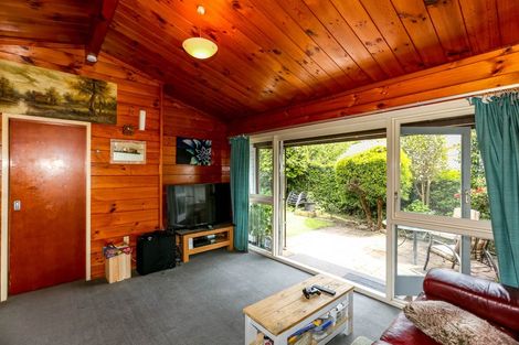 Photo of property in 25c Omata Road, Marfell, New Plymouth, 4310