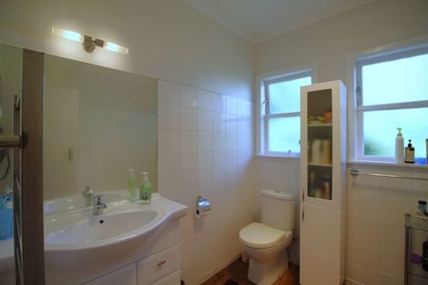 Photo of property in 4 Bell Street, Tawa, Wellington, 5028