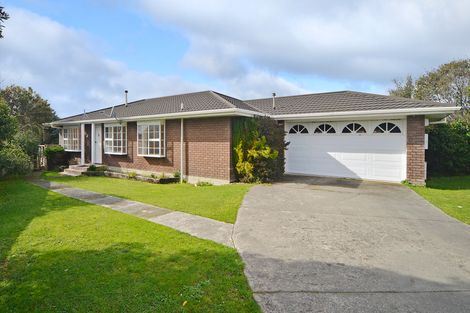 Photo of property in 155 Summerhill Drive, Fitzherbert, Palmerston North, 4410