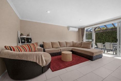 Photo of property in 26 George Crescent, Buckland, Pukekohe, 2677