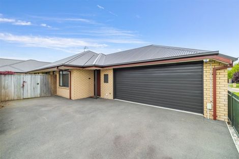 Photo of property in 12 Somerville Crescent, Aidanfield, Christchurch, 8025