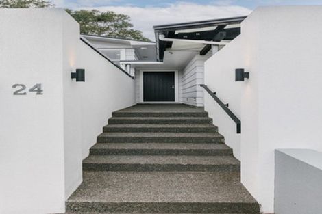 Photo of property in 24 Heatley Avenue, Hokowhitu, Palmerston North, 4410