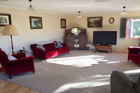 Photo of property in 48 Walker Road, Awanui, 0486