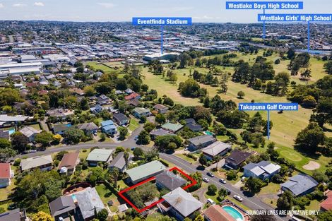 Photo of property in 15 Marywil Crescent, Hillcrest, Auckland, 0627