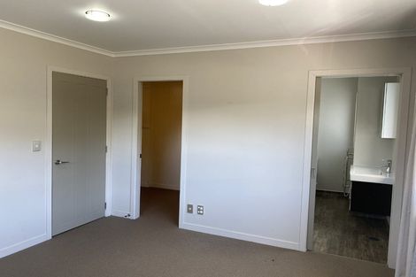 Photo of property in 66 Ohariu Road, Johnsonville, Wellington, 6037