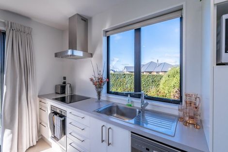 Photo of property in 14 Landsborough Drive, Darfield, 7571