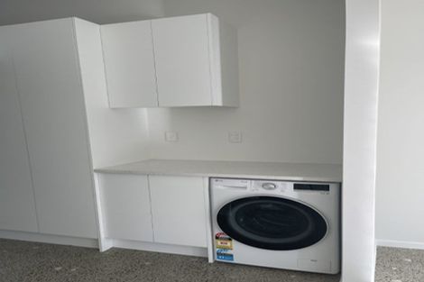 Photo of property in 21a Garton Drive, Massey, Auckland, 0614