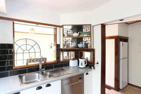 Photo of property in 20 Parris Street, Moturoa, New Plymouth, 4310