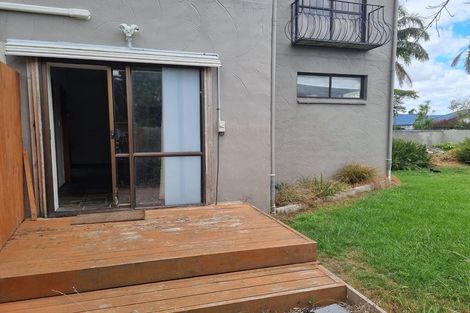 Photo of property in 1 Millen Place, Clarks Beach, 2122