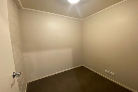 Photo of property in 62 Ernie Pinches Street, Wesley, Auckland, 1041
