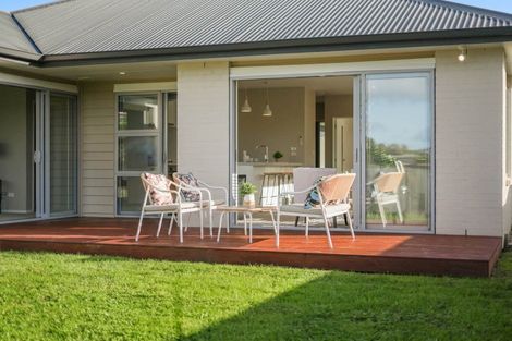 Photo of property in 41 Fairwater Road, Warkworth, 0910