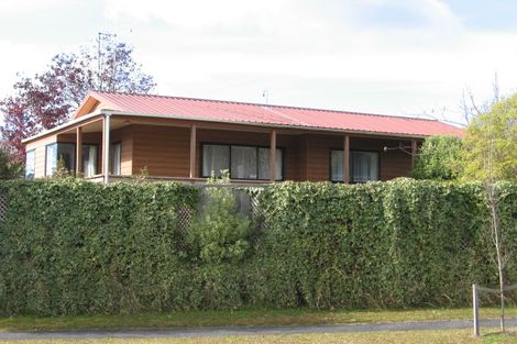 Photo of property in 3 Essendon Court, Glenview, Hamilton, 3206
