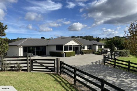 Photo of property in 103 Zanders Road, Helensville, Waimauku, 0882