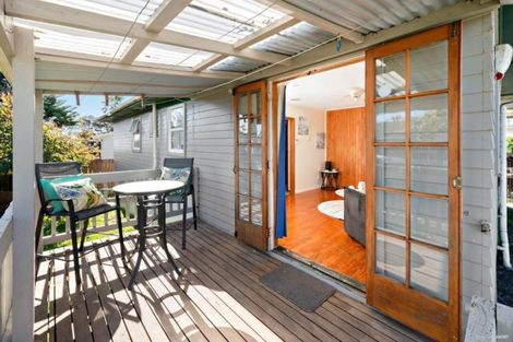 Photo of property in 84a Cargill Street, Papakura, 2110