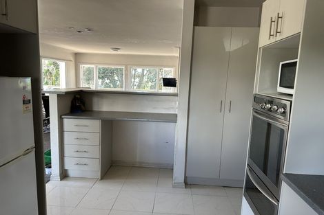 Photo of property in 1/422 Hibiscus Coast Highway, Orewa, 0931