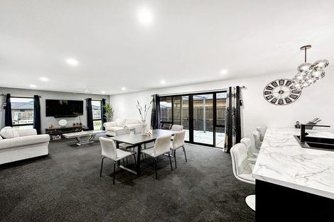 Photo of property in 15 Joy Place, Rolleston, 7614