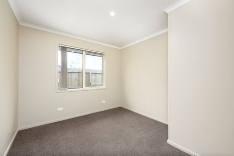 Photo of property in 28 Rainey Crescent, Papamoa Beach, Papamoa, 3118