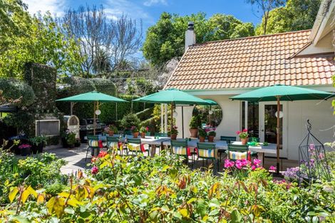 Photo of property in 15 Muritai Crescent, Havelock North, 4130