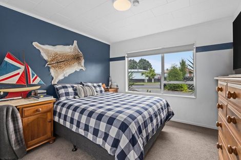 Photo of property in 19 Atherfold Crescent, Greenmeadows, Napier, 4112