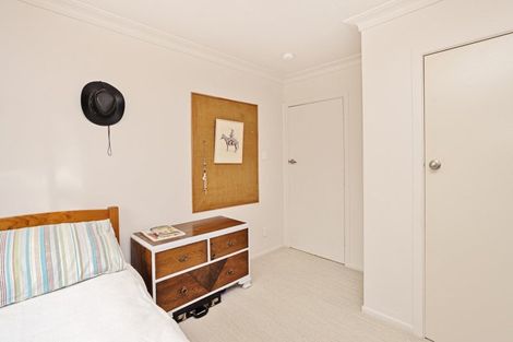 Photo of property in 30 Girvan Street, Wallacetown, 9816