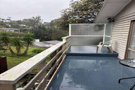 Photo of property in 15 Noeleen Street, Glenfield, Auckland, 0629