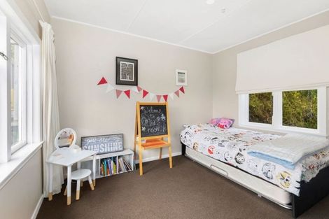 Photo of property in 12 Tawa Street, Eastbourne, Lower Hutt, 5013