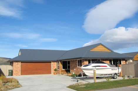 Photo of property in 37 Fenwick Crescent, Cromwell, 9310