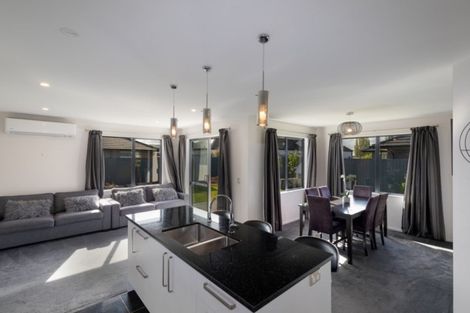 Photo of property in 43 Makawe Roa Street, Marshland, Christchurch, 8083