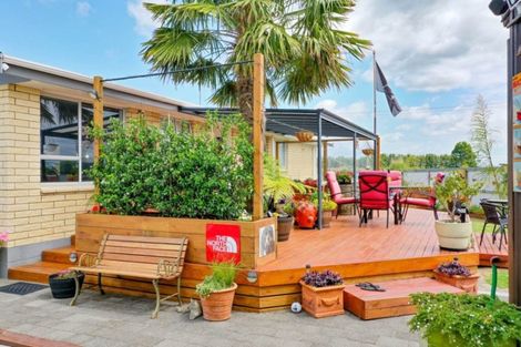 Photo of property in 59 Puriri Crescent, Edgecumbe, 3120