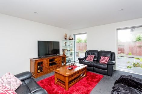 Photo of property in 32 Shadbolt Lane, Rolleston, 7614