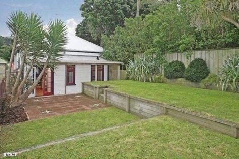 Photo of property in 445 Adelaide Road, Berhampore, Wellington, 6023