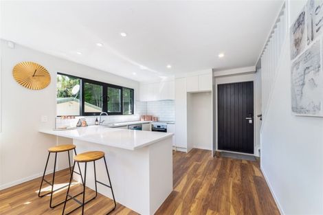 Photo of property in 14a Rosalind Road, Glenfield, Auckland, 0629