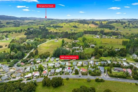 Photo of property in 1886 State Highway 1, Kaiwaka, 0573