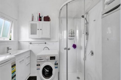 Photo of property in 47 High Street, Eltham, 4322