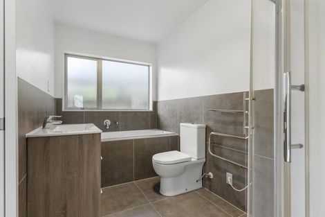 Photo of property in 15 Austin Brave Place, Favona, Auckland, 2024