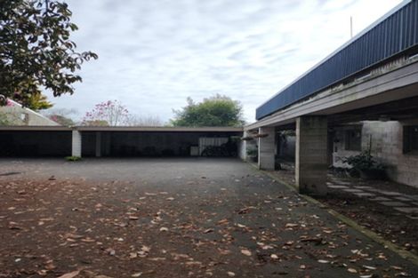 Photo of property in 2/13 May Street, Hamilton East, Hamilton, 3216