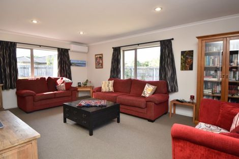 Photo of property in 7 Tararua Crescent, Carterton, 5713