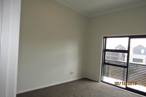 Photo of property in 20 Tuatua Road, Hobsonville, Auckland, 0616