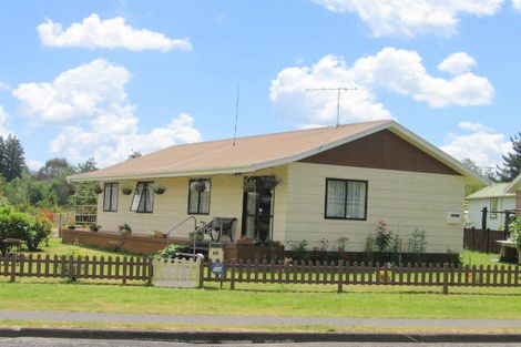 Photo of property in 76 Lairdvale Road, Taumarunui, 3920