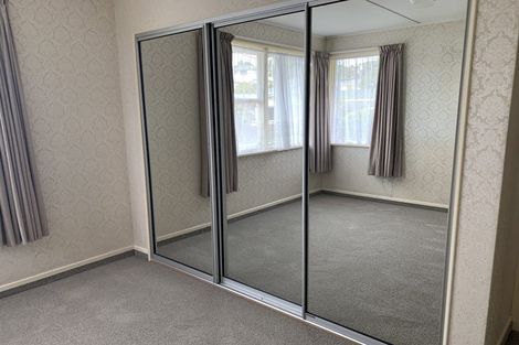 Photo of property in 19 Catherine Crescent, Paparangi, Wellington, 6037