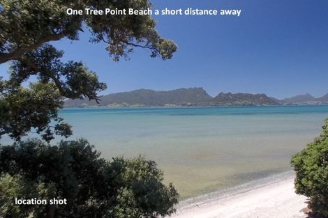 Photo of property in 33 Shearwater Street, One Tree Point, 0118